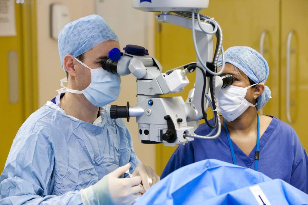 Expert tips for recovering from laser eye surgery sydney